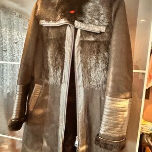 Luxurious Suede Black Fur Women's Coat